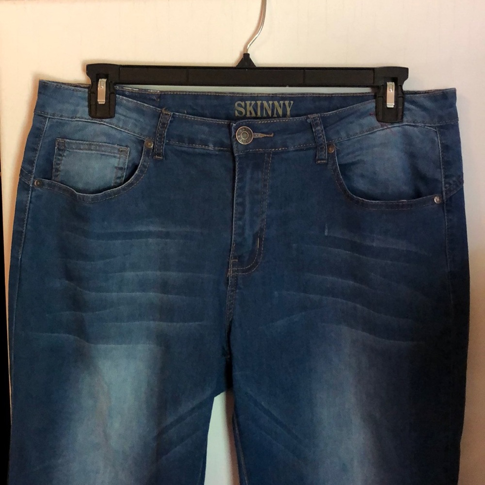 Skinny jeans
